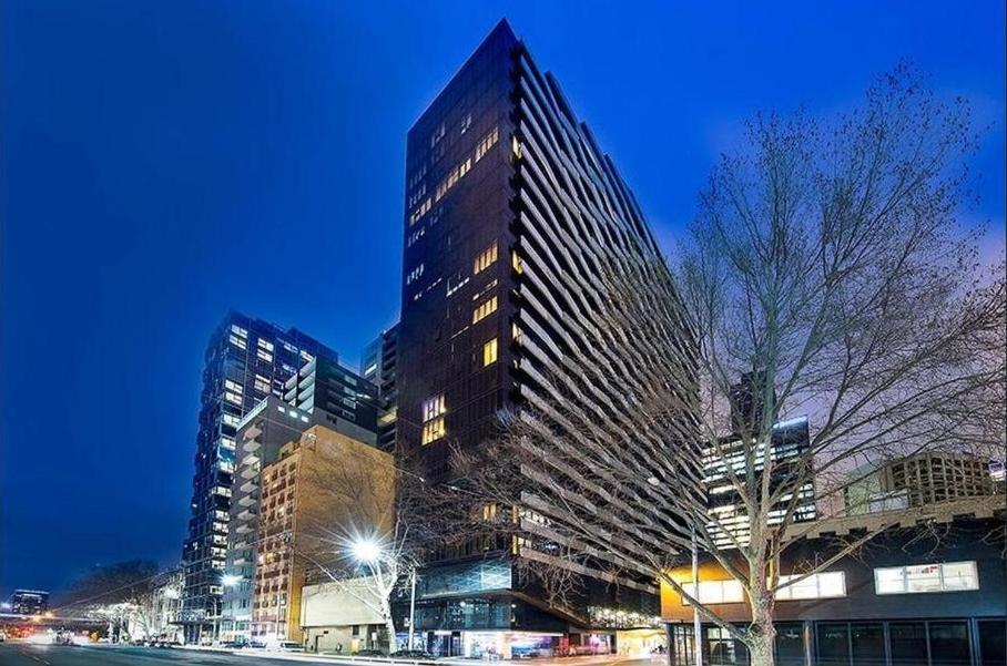2 Bedroom Apartment With Stunning Views in Melbourne CBD - Aura on Flinders Exterior foto